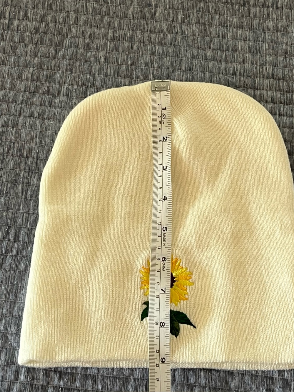White Sunflower Knit Beanie - Women's Hat - Picture 4 of 7